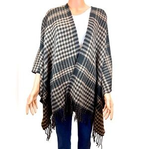 Just Jamie Black Fringe Houndstooth Ruana Wrap Poncho
